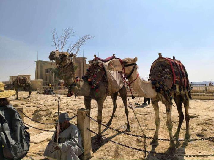 Thoth Pyramids Inn Kafrat al Jabal Bagian luar foto